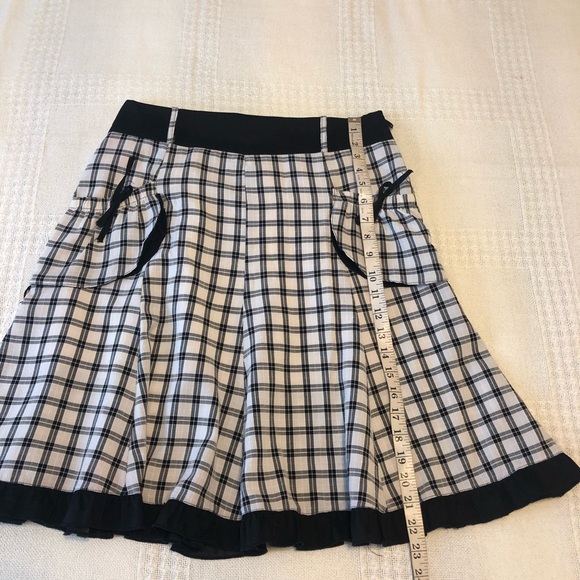 Beautiful women’s skirt! - Picture 4 of 11